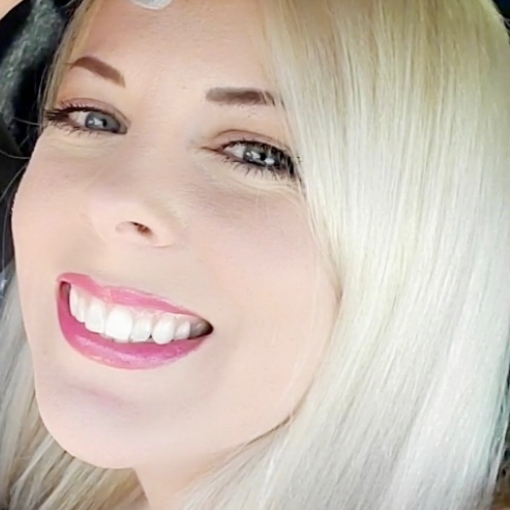 Meet your Posher, Posh